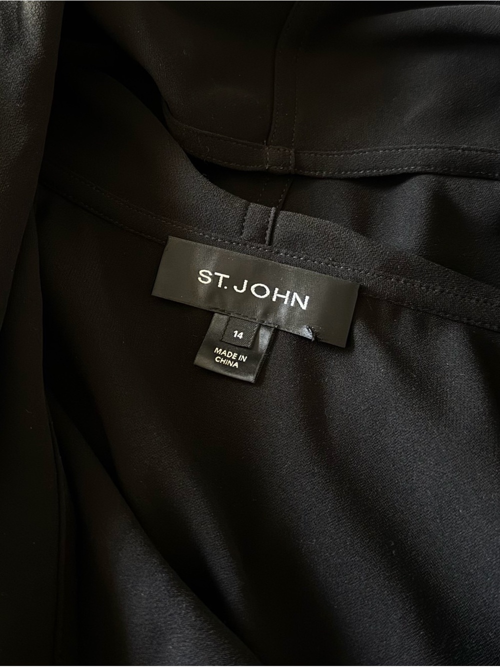 ST. JOHN Cowl Neck Crepe Sleeveless Shell Top - Picture 4 of 7